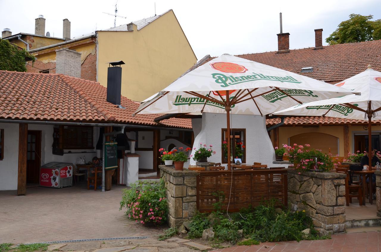 Apartmány Pod Kaštany Kvasice Exterior foto